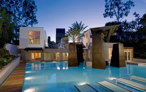 In the late 1980s architect Frank Gehry designed this unusual home for Marna Schnabel Los Angeles.jpg